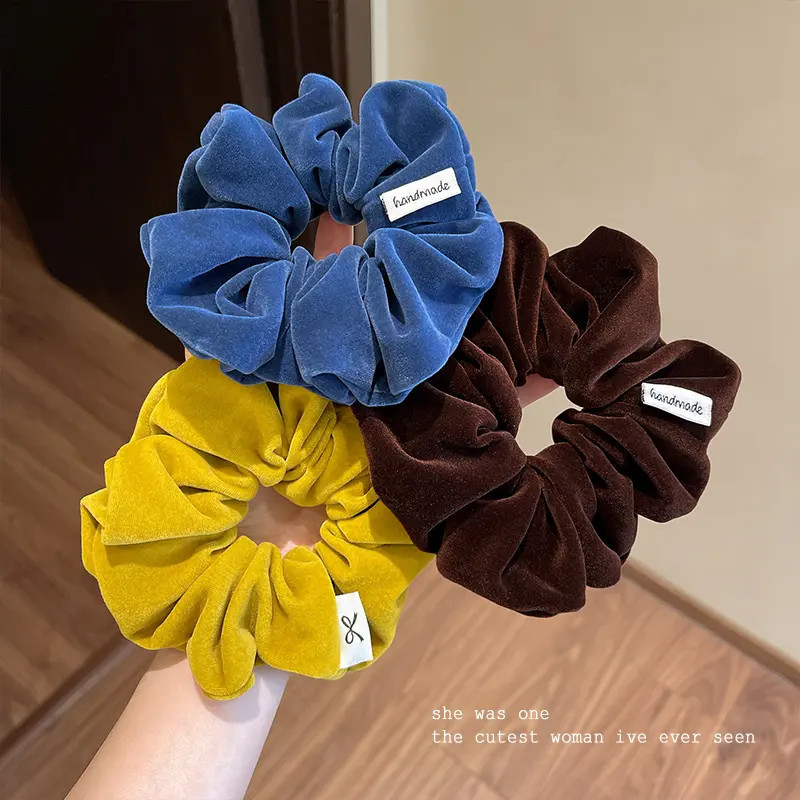 Coletero de terciopelo minimal - Travel Accessories Aesthetic reseña y precio
